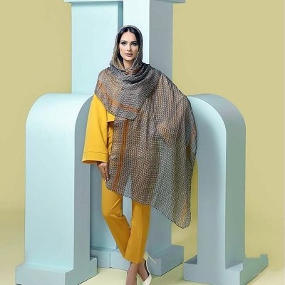 شال حریر پلیسه طرح ژیوانشی شال حریر پلیسه طرح ژیوانشی