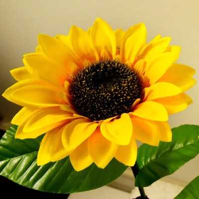 قیمت چراغ خورشیدی مدل گل آفتابگردان